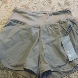 FWD BRAND SZ SMALL ACTIVE WEAR SHORTS